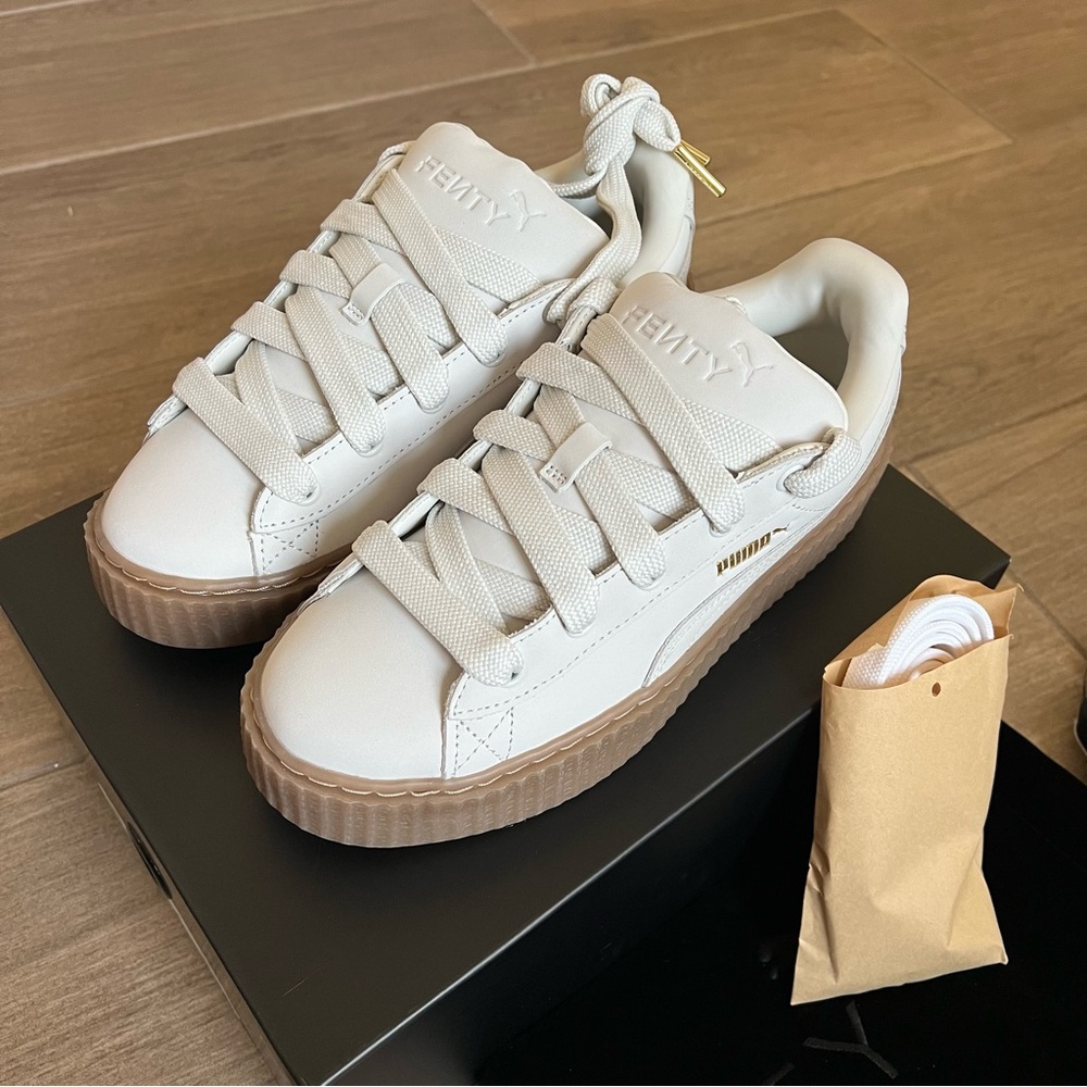 Puma Cream and Tan Sneakers